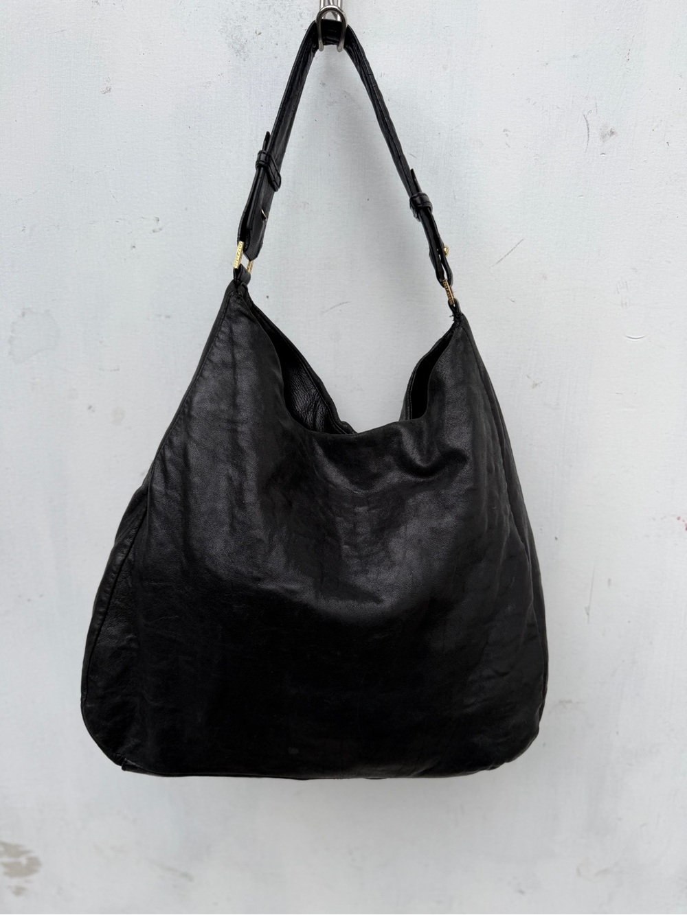 Tory Burch Black Leather Slouchy Shoulder Bag guc - Picture 2 of 10